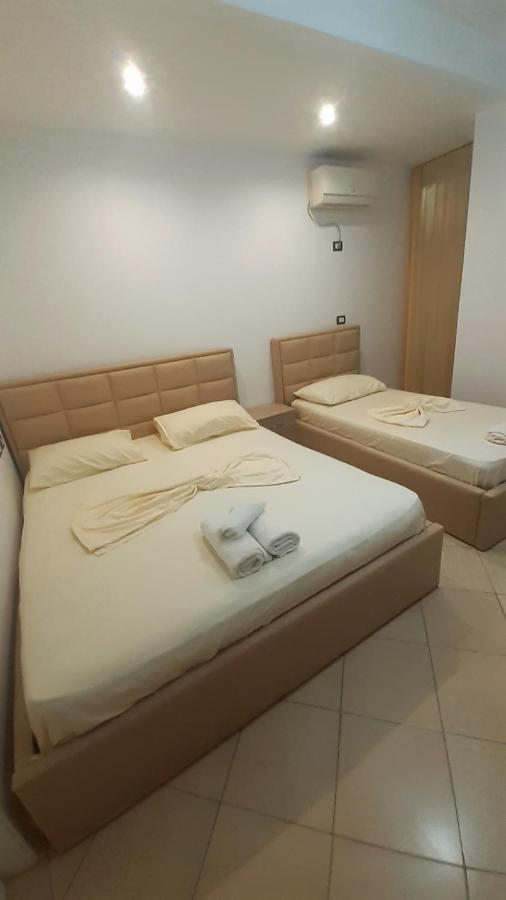 Hotel Vila Flowers Vlorë Exteriér fotografie